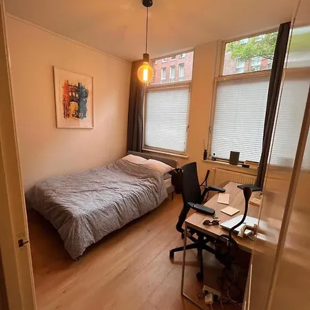 Cozy Near Oosterpark And De Pijp