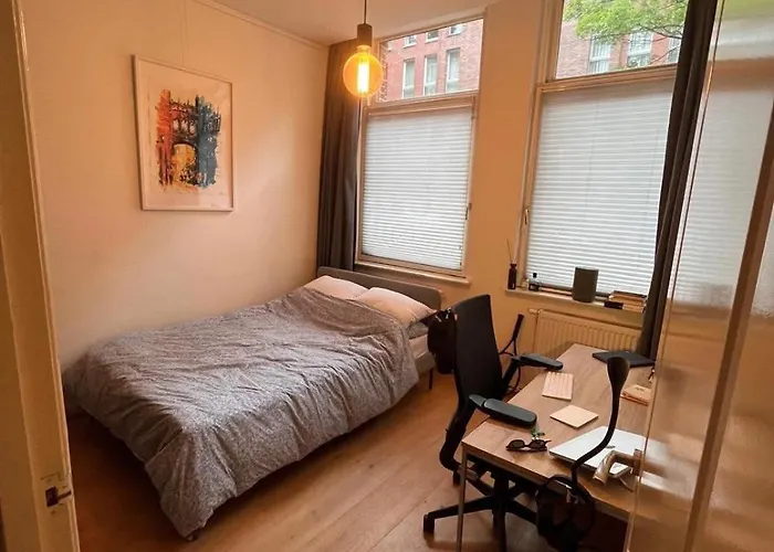 Cozy Near Oosterpark And De Pijp